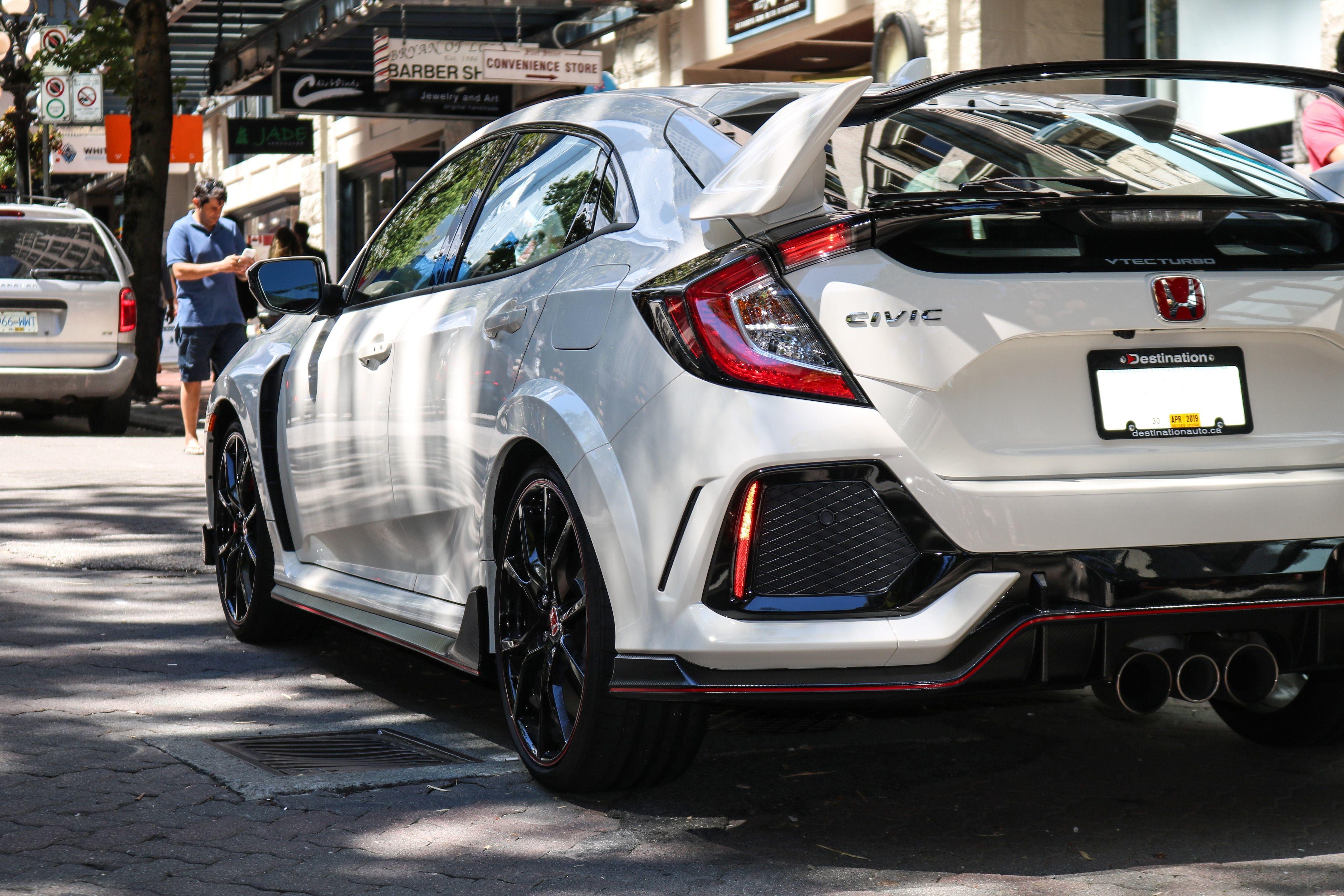 2018_Honda_Civic_Type_R_Burnaby_Vancouver.jpg