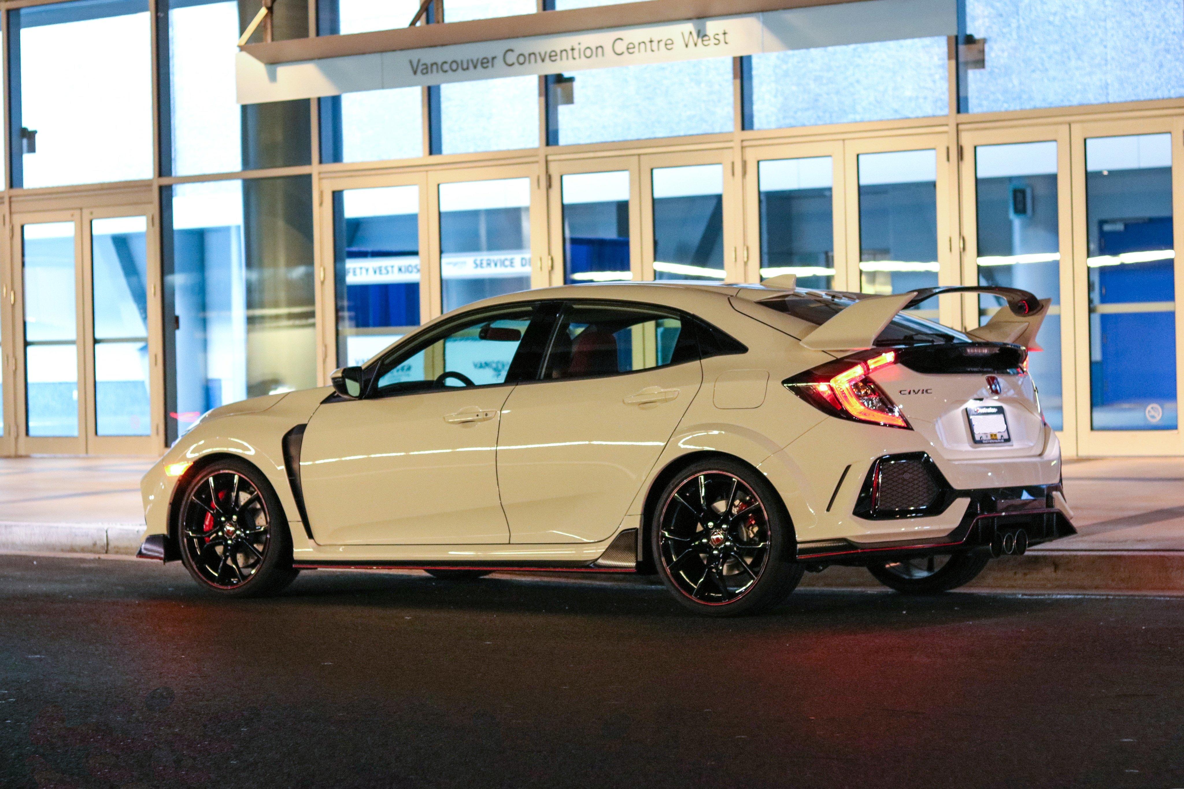 2018_Honda_Civic_Type_R_Burnaby_Vancouver.jpg