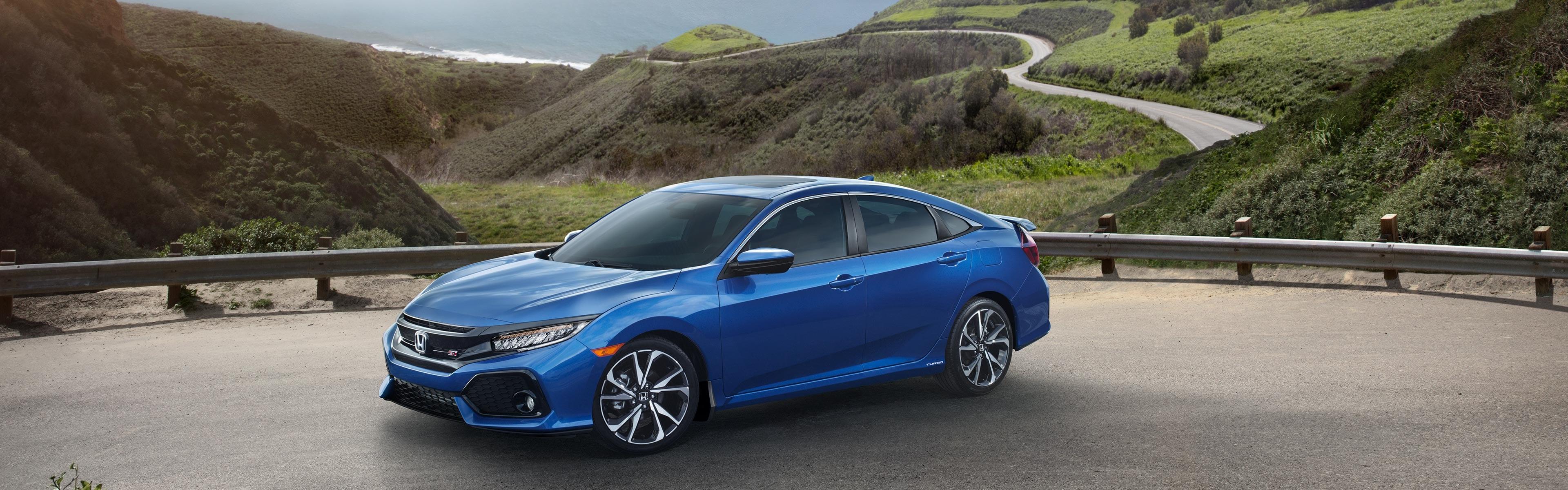 MY17_Civic_Sedan_Si_hero_desktop.jpg