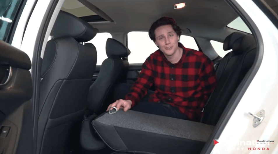 60/40 split fold-down rear seatback
